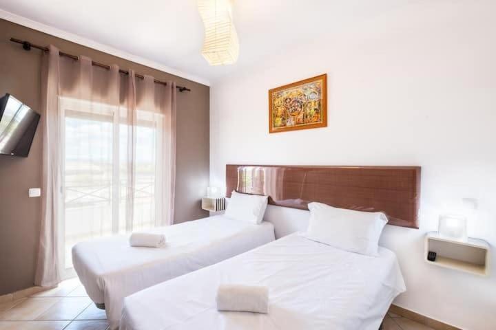 Apartment Alfarmar - Pool, Beach Only A Few Minutes Away 阿尔布费拉 外观 照片
